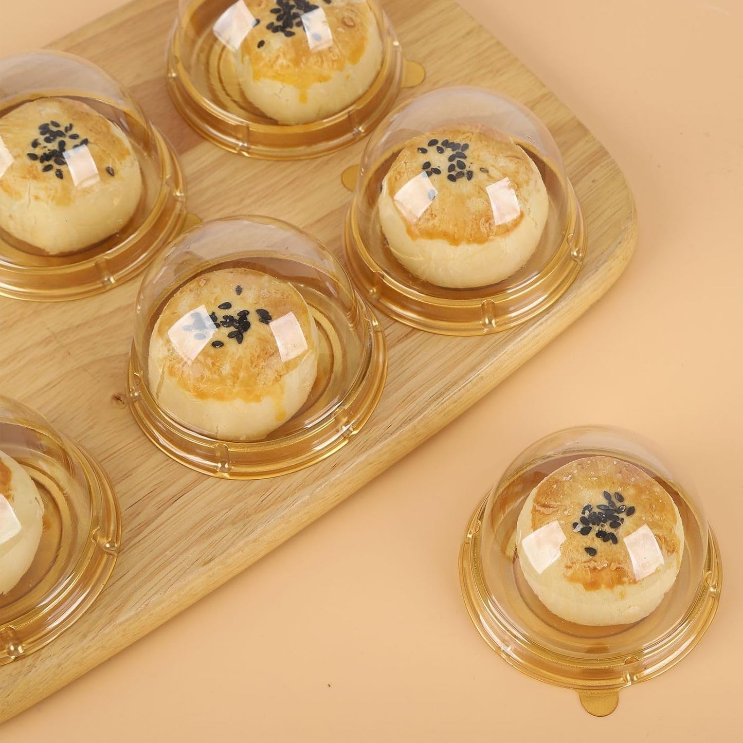 Hewnda 50 Pack 2 Inch Clear plastic mini cake box muffins box cookies cookies muffins dome box wedding birthday gift box(Gold)