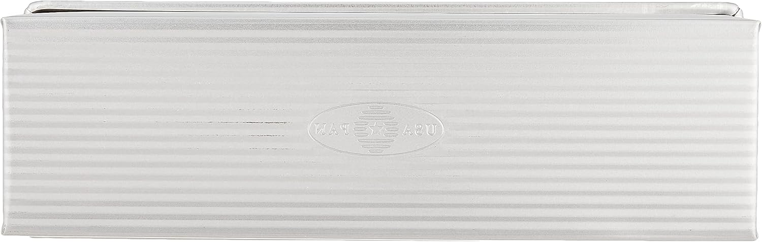 USA Pan Bakeware Pullman Loaf Pan with Cover, 13 x 4 inch, Nonstick & Quick Release Coating, Made in the USA from Aluminized Steel