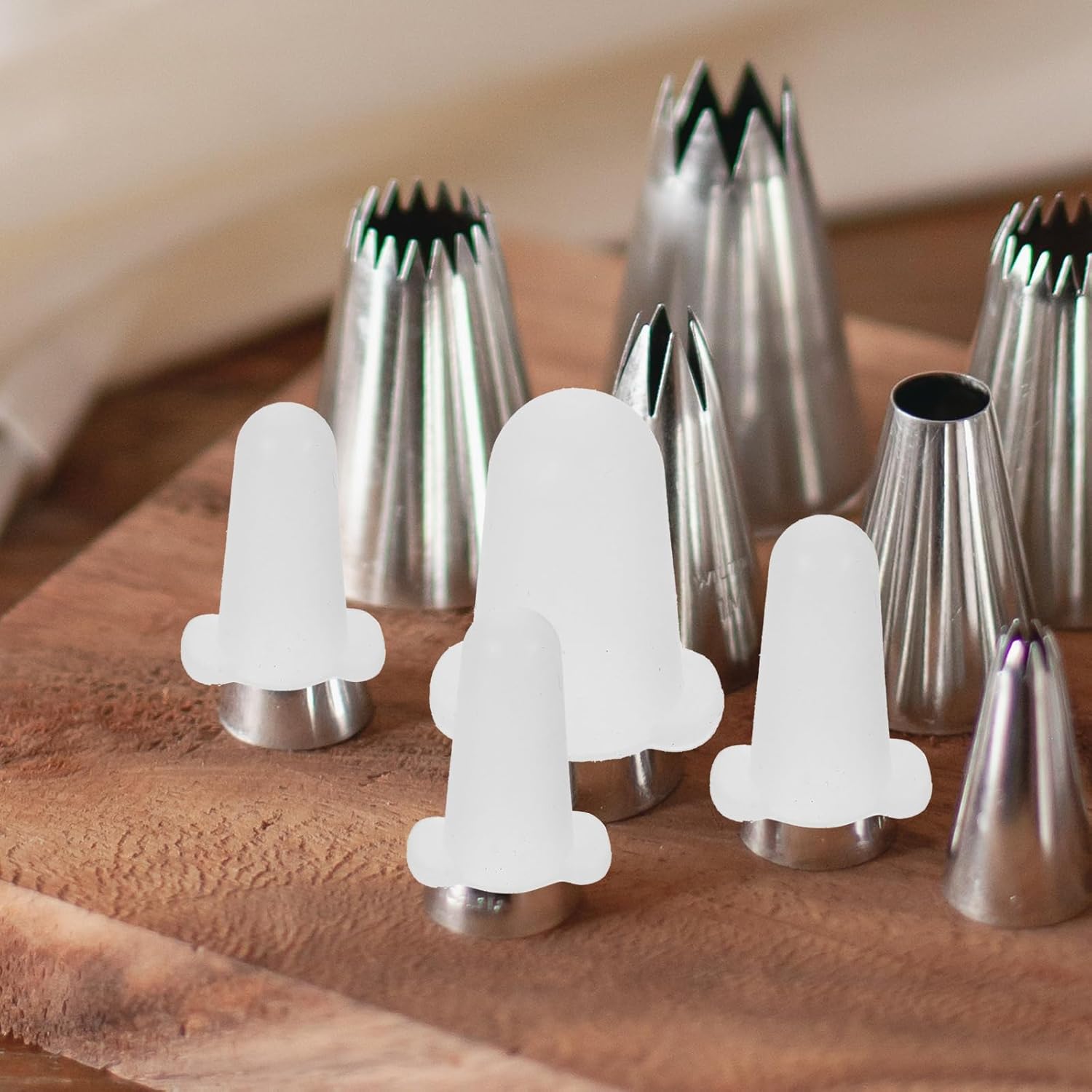 15 Pcs Protective Cap for Piping Tips Cake Frosting Tip Covers Pipping Tip Protection Covers Cake Piping Tip Covers Piping Tip Sleeves Pastry Bag Medium and Small White