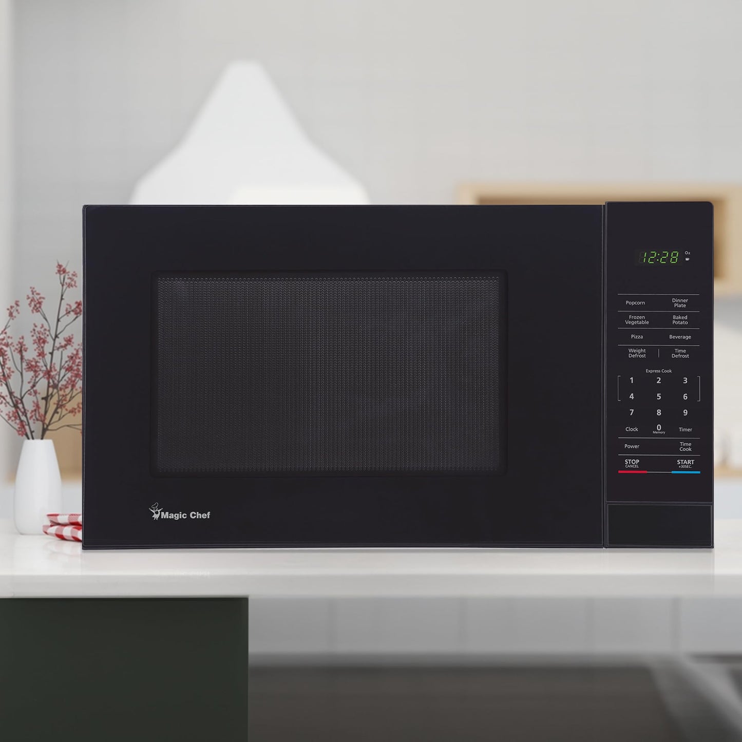 Magic Chef Countertop Microwave Oven, Small and Compact, 1000 Watt, 1.1 Cu Ft, Black