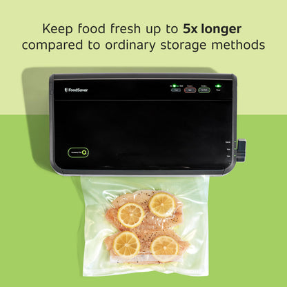 FoodSaver Vacuum Sealer Machine, Automatic Bag Detection, Sous Vide Friendly, with sealer bags, roll, handheld vacuum sealer, black