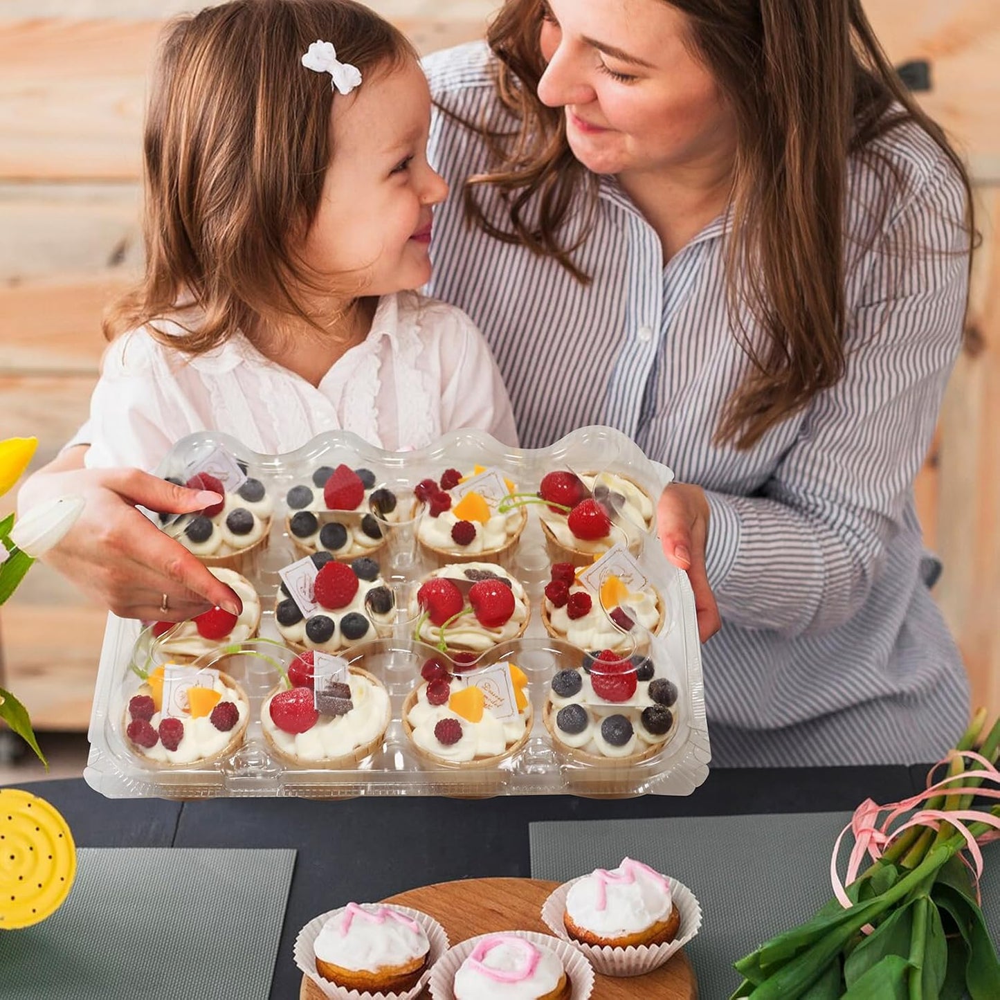 12 Count x 12 Sets Plastic Cupcake Containers, Durable and BPA-Free Cupcake Holder with Lid for Easy Transport Storage, Stackable Clear Cupcake Carriers, Reusable Dessert Boxes
