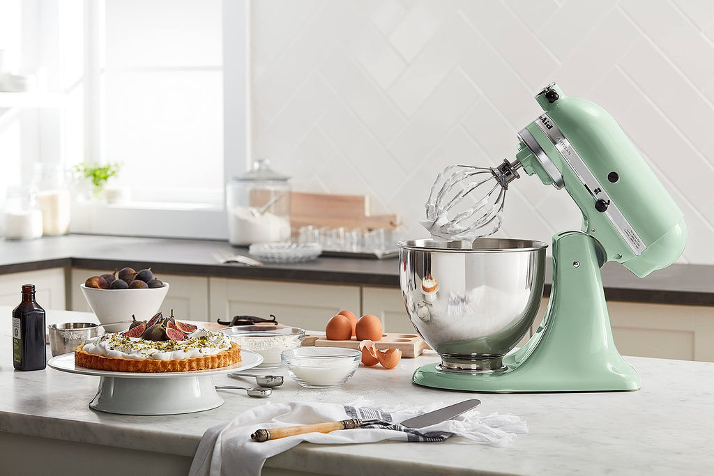 Mikser stojący KitchenAid Artisan Series 5 Quart Tilt Head z osłoną do wylewania KSM150PS, pistacja