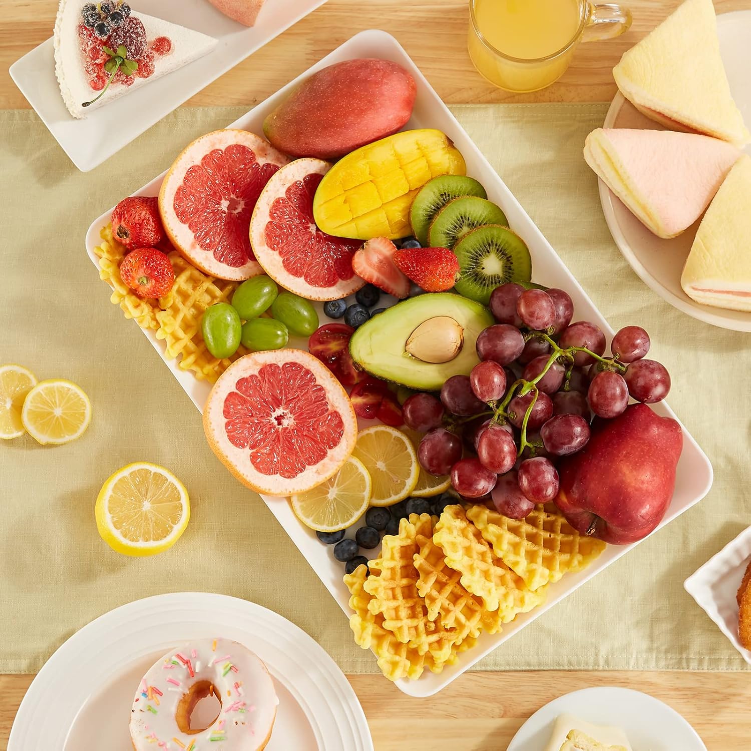 Lifewit Serving Tray Plastic for Party Supplies, 15" x 10" Platters for Serving Food, 3 pcs White Reusable Tray for Veggie, Snack, Fruit, Cookies, Desserts in Kitchen/Pantry Organization
