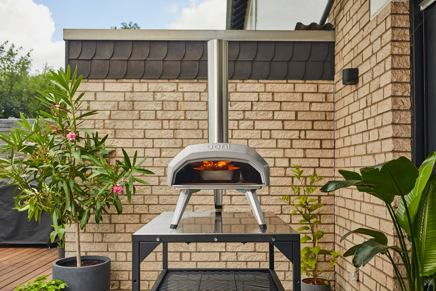 Ooni Karu 12 Multi-Fuel Outdoor Pizza Oven – Portable Wood and Gas Fired Pizza Oven with Pizza Stone, Outdoor Ooni Pizza Oven - Woodfired & Stonebaked Pizza Maker, Countertop Dual Fuel Pizza Oven