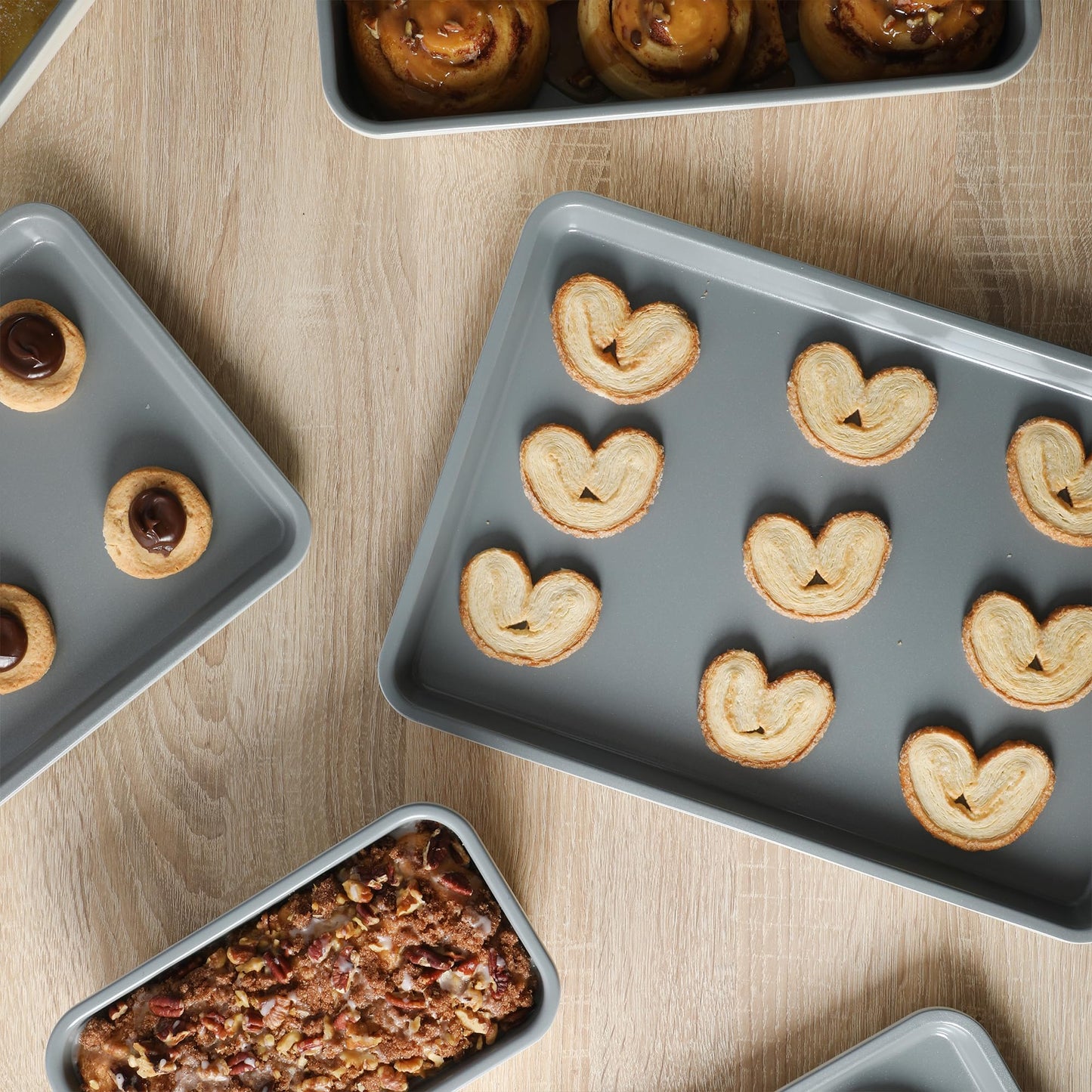 SUR LA TABLE Kitchen Essentials Bake Sale 9 X 5 Inch PFOA, PFAS, PTFE Free Nonstick Loaf Pan - Linen White