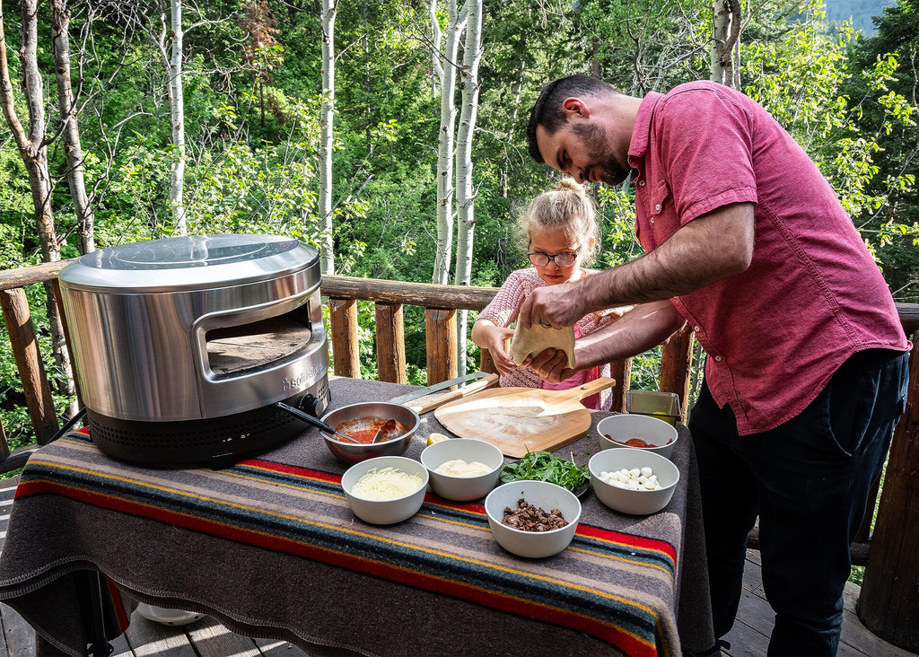 Піч для піци Solo Stove Pi Prime Outdoor - Газова піч для піци на пропані - Портативна піч для піци з поверхнею для приготування з кордієритового каменю - Напівкупольна конструкція - Широкий отвір - Нержавіюча сталь
