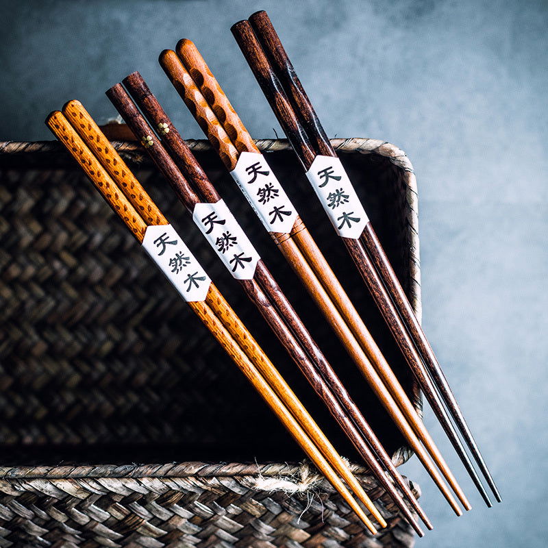 Japanese Style Wooden Pointed Chopsticks Creative Set - Walfos® Kitchenware