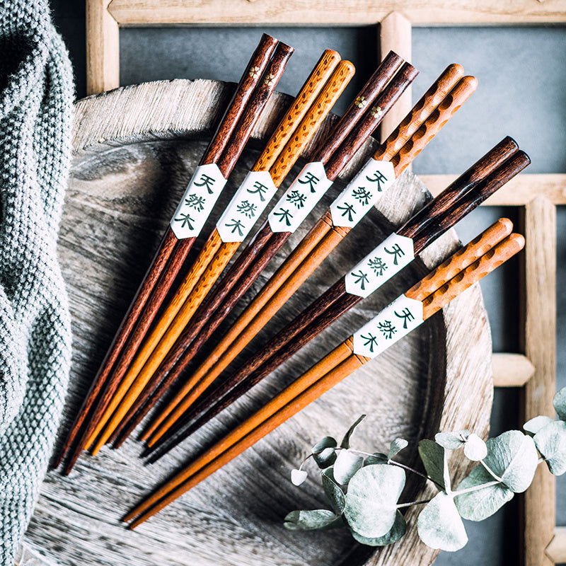 Japanese Style Wooden Pointed Chopsticks Creative Set - Walfos® Kitchenware