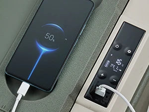 12-вольтовий автомобільний холодильник, автомобільний холодильник з керуванням через Wi-Fi та застосунком, електричний холодильник для автофургонів на 53 кварти, морозильна камера -4℉-68℉ 12/24 В постійного струму 100-240 вольт змінного струму