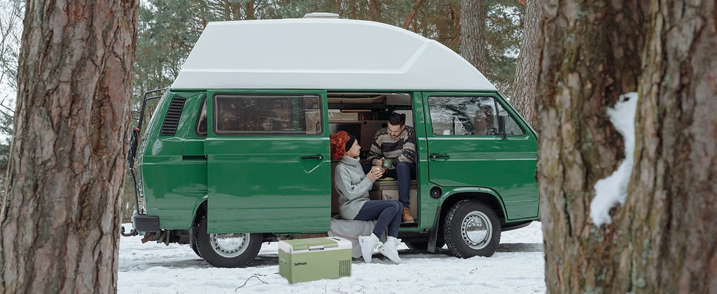 Przenośna lodówka 12 V, -4℉-68℉ Chłodząca lodówka samochodowa, 15 l/15,8 qt Lodówka samochodowa przenośna zamrażarka z 12/24 V DC i 110/240 V AC
