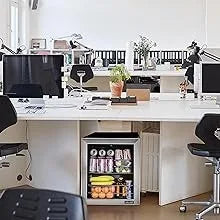 Mini lodówka na napoje i chłodziarka, do 60 puszek, chłodzi do 37 stopni, idealna do piwa, wina, napojów gazowanych i gazowanych
