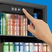 Lodówka i chłodziarka na napoje - 120 puszek Mini lodówka ze szklanymi drzwiami na napoje gazowane, piwo lub wino - z regulowanymi, wyjmowanymi półkami
