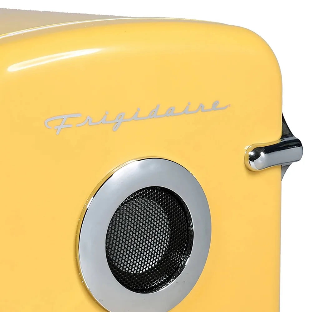 Przenośna retro mini lodówka na 6 puszek, wbudowany głośnik Bluetooth(R), termoelektryczny system chłodzenia i ogrzewania, żółta