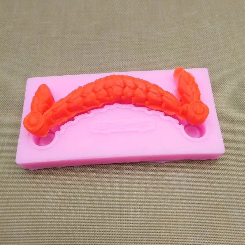 WALFOS Hot Sale DIY Sugar Craft Cake Vintage Relief Border Silicone Mold Fondant Mold Cake decorating Tools Gum Paste Mold Walfos® Kitchenware