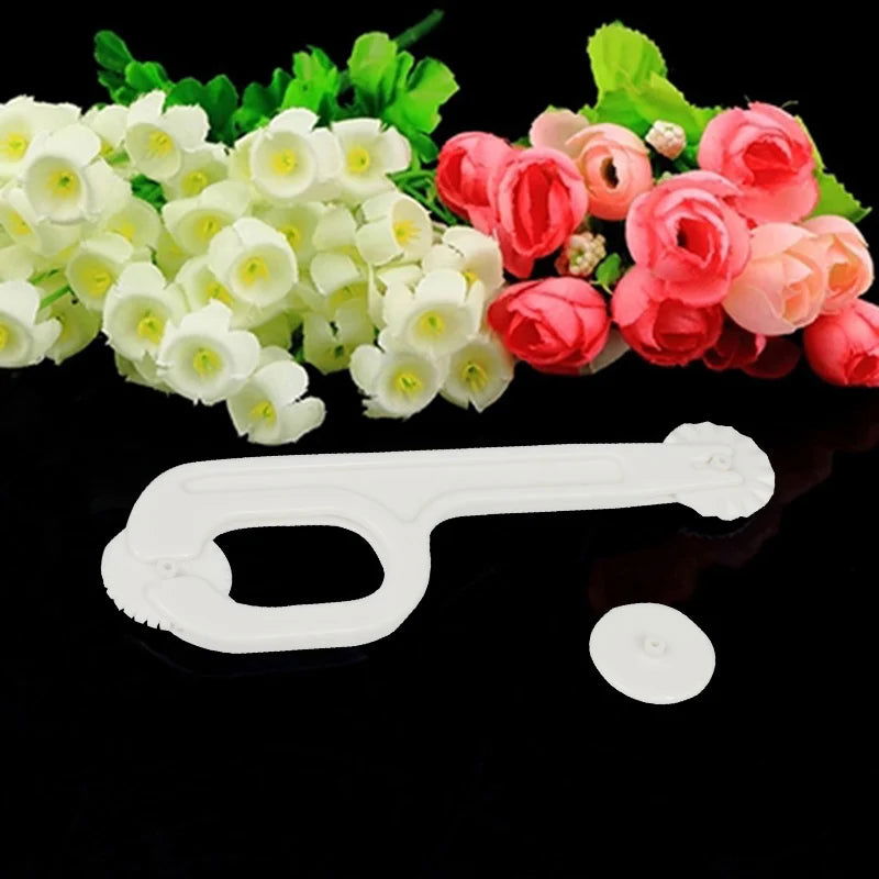 WALFOS 1pc 3 Wheel Fondant Cake Roller Modelling Embosser Cutter Plastic Cake Decorating Knife Fondant Cutter Sugar Craft Molds - Walfos® Kitchenware