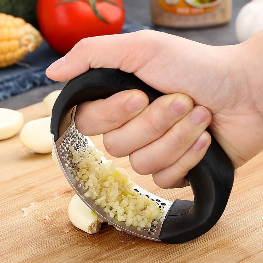 Walfos 1pcs Stainless Steel Garlic Press Manual Garlic Mincer Chopping Garlic Tools Curve Fruit Vegetable Tools Kitchen Gadgets - Walfos® Kitchenware