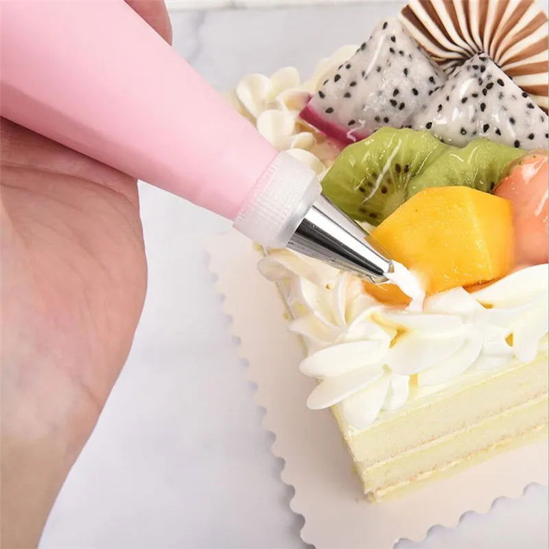 Walfos 4Pcs/1Pcs Kitchen Gadgets Cream Pastry Bag Baking Accessories DIY Cake Decorating Food Grade EVA/TPU Reusable Piping Bags - Walfos® Kitchenware